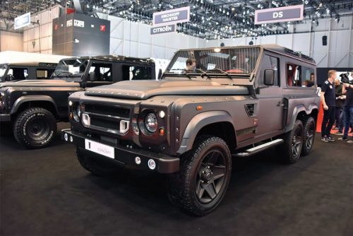   Land Rover Defender.  2