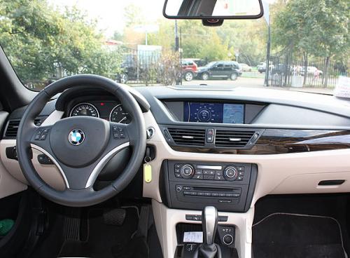 BMW X1:  