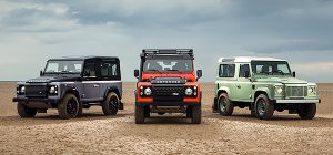   Land Rover Defender.  1