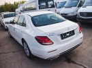 Mercedes-benz E- 2017. 
