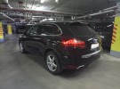 Porsche Cayenne 2010. -