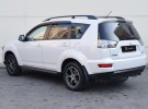 Mitsubishi Outlander 2012. 