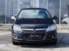 Opel Astra 2013. 