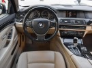 BMW 5 2012. 