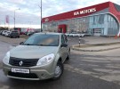 Renault Sandero 2013. 