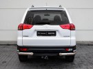 Mitsubishi Pajero sport 2015. 