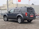 Nissan Pathfinder 2013. --