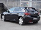 Opel Astra 2012. 