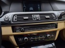 BMW 5 2012. 