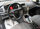 Opel Astra 2011. 