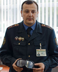        "" 
