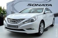 Hyundai Sonata:   