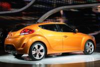 Hyundai Veloster    -  