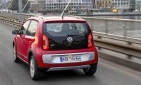 Volkswagen   cross up!