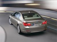   BMW 7-Series   2009 