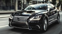 Lexus      2020 