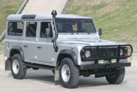 Land Rover    Defender