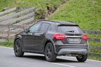 Benz   GLB   GLA