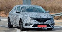 Renault    Megane  2015 