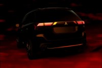 Mitsubishi    Outlander 2016