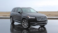 Volvo   XC90 - 