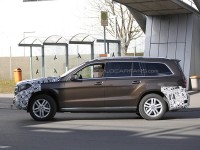 Mercedes      GLS