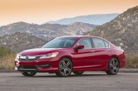 Honda     Accord 2016