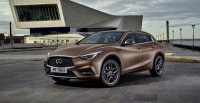 Infiniti    Q30